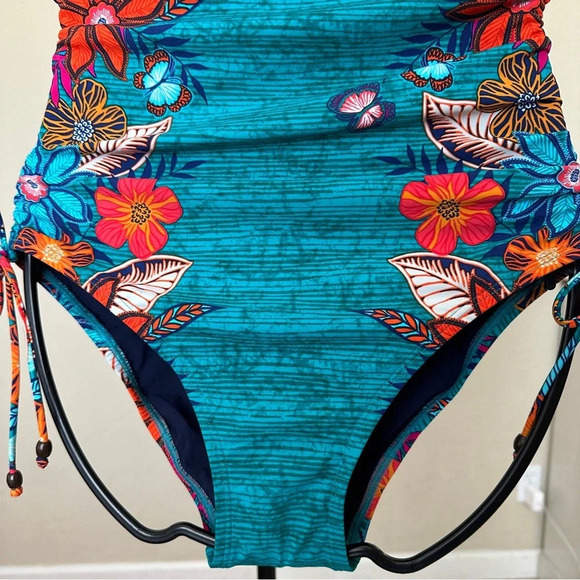 Skinny Dippers Bamboo Shape Shifter V-Neck One Piece Swimsuit - Picture 7 of 13